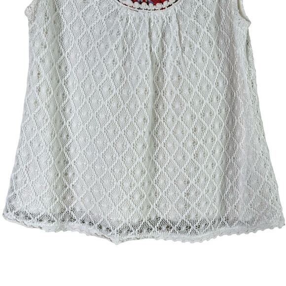 Anthropologie Akemi + Kin Ara Embroidered White Lace Top, Size XS - Picture 6 of 11